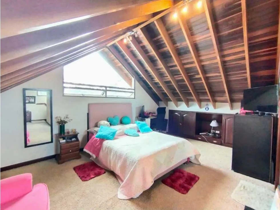 Casa de 5 alcobas en venta en Aposentos, Sopó, 355 m² · foto 22 de 24