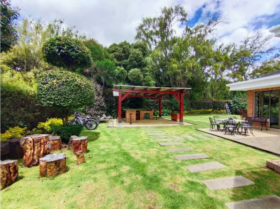 Casa de 5 alcobas en venta en Aposentos, Sopó, 355 m² · foto 7 de 24