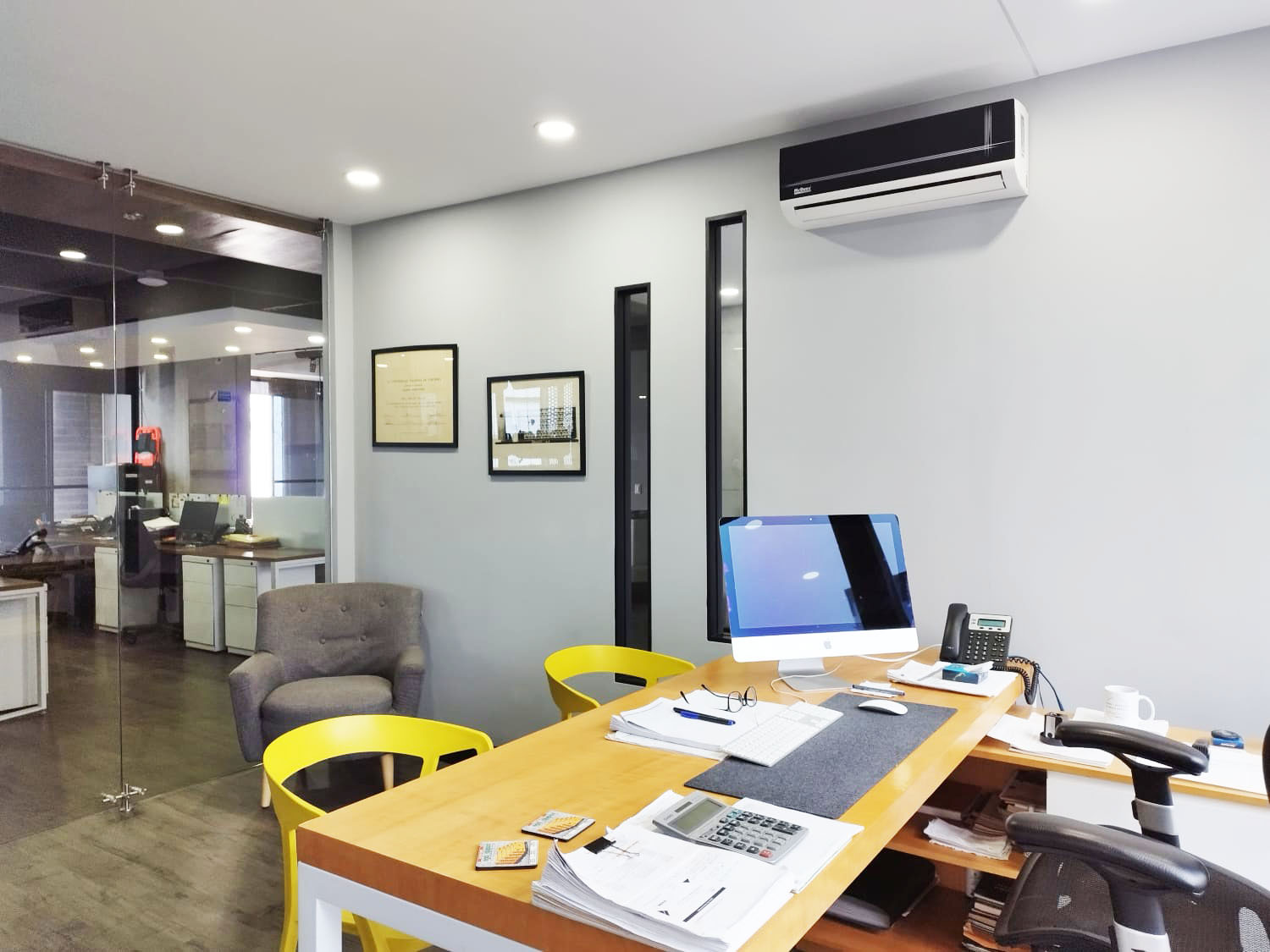 Oficina en arriendo en Las Lomas No.1, Medellín, 250 m² · foto 3 de 20