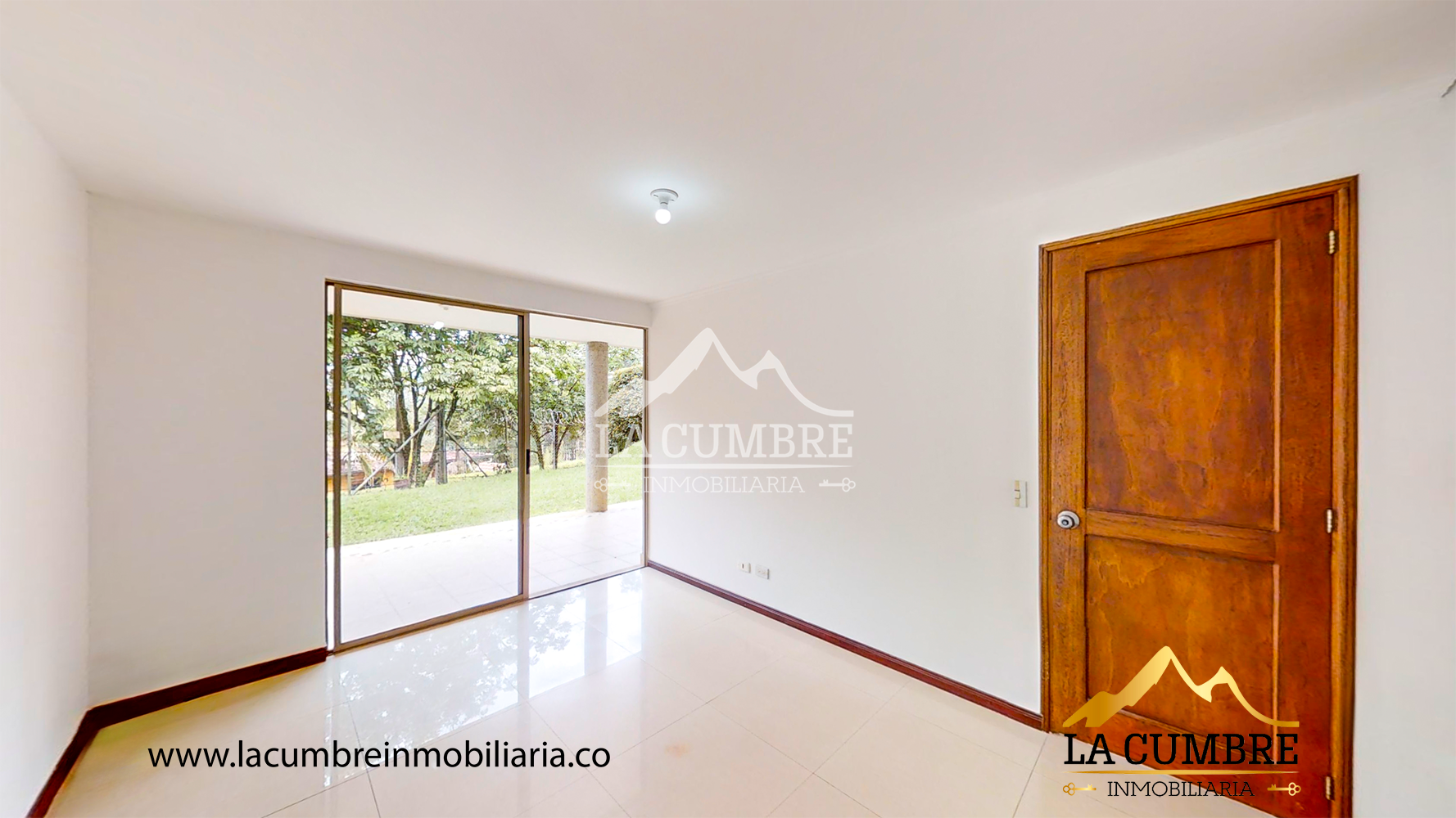 Casa de 4 alcobas en venta en La Sebastiana, Envigado, 264 m² · foto 11 de 20
