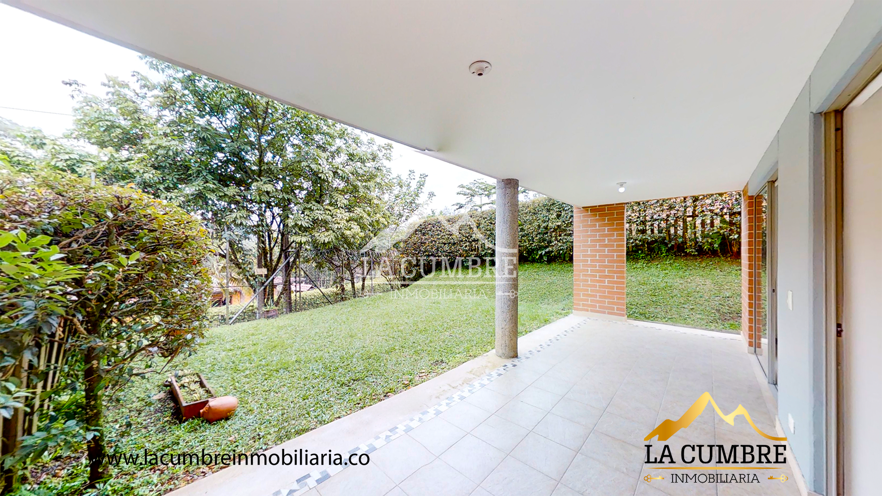 Casa de 4 alcobas en venta en La Sebastiana, Envigado, 264 m² · foto 12 de 20