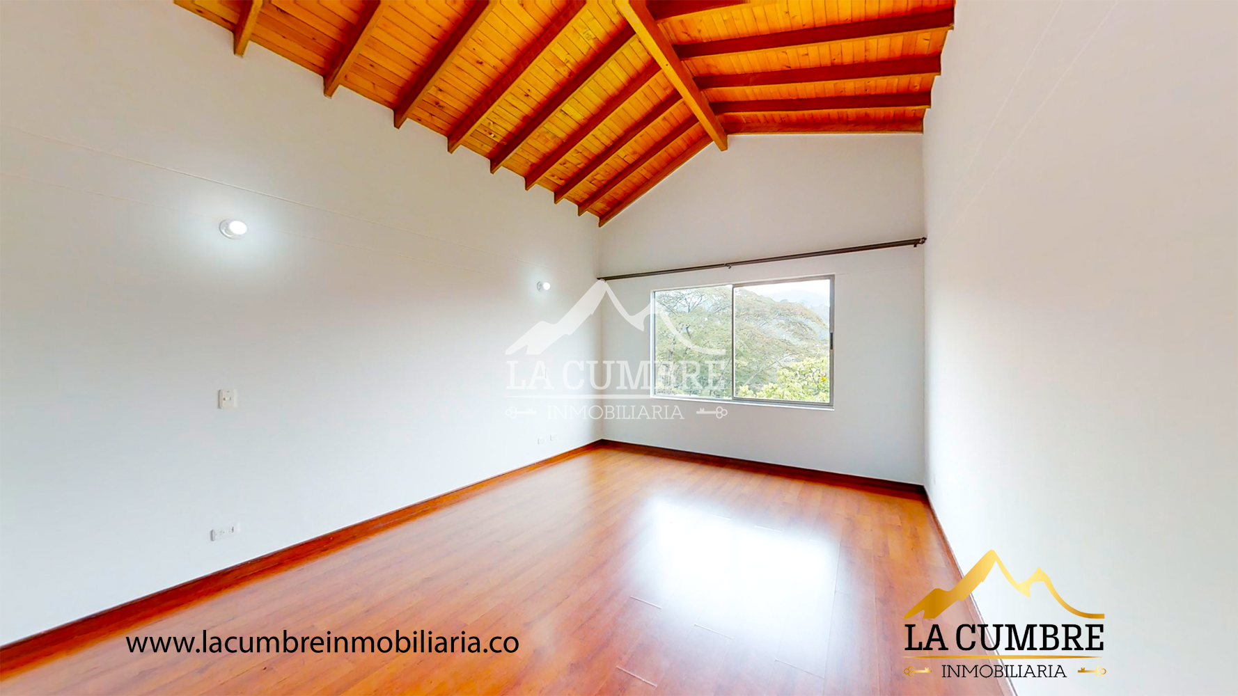 Casa de 4 alcobas en venta en La Sebastiana, Envigado, 264 m² · foto 15 de 20