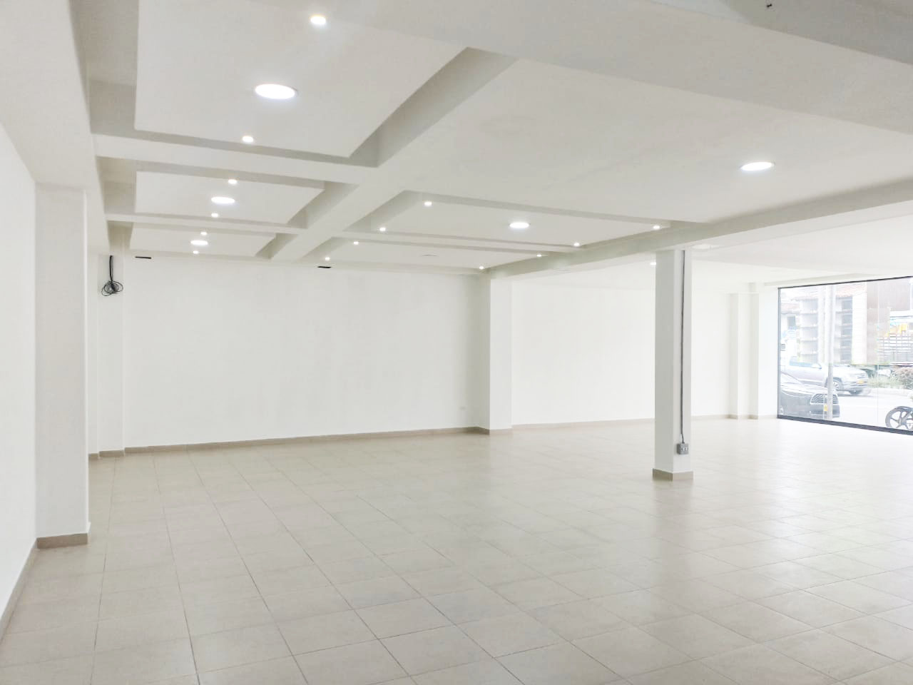 Local en arriendo en Conquistadores, Medellín, 320 m² · foto 5 de 15