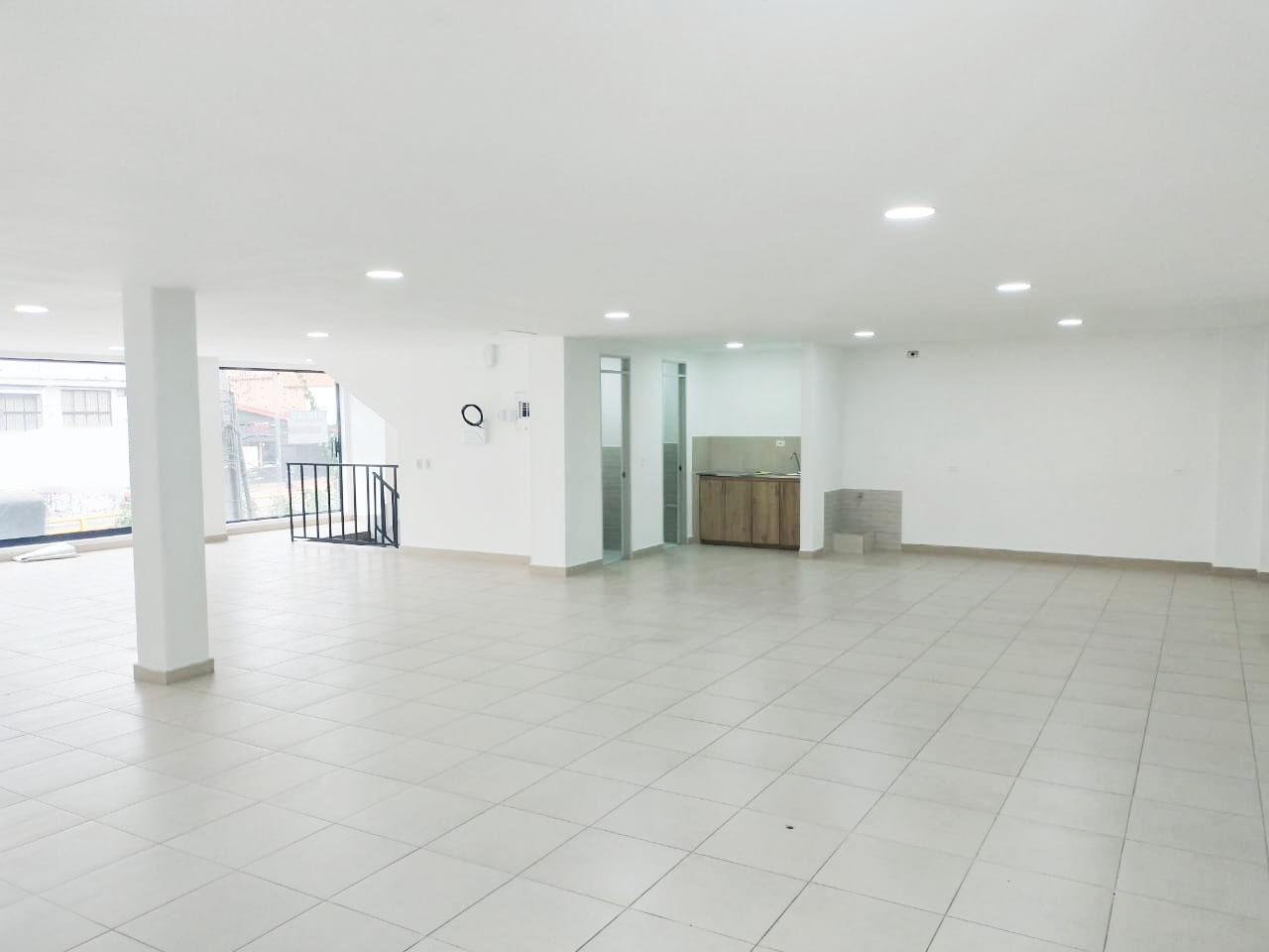Local en arriendo en Conquistadores, Medellín, 320 m² · foto 7 de 15