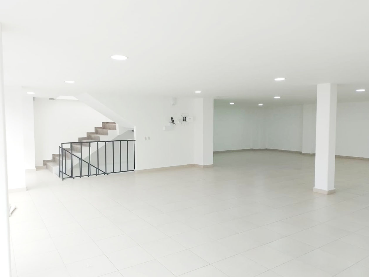 Local en arriendo en Conquistadores, Medellín, 320 m² · foto 8 de 15