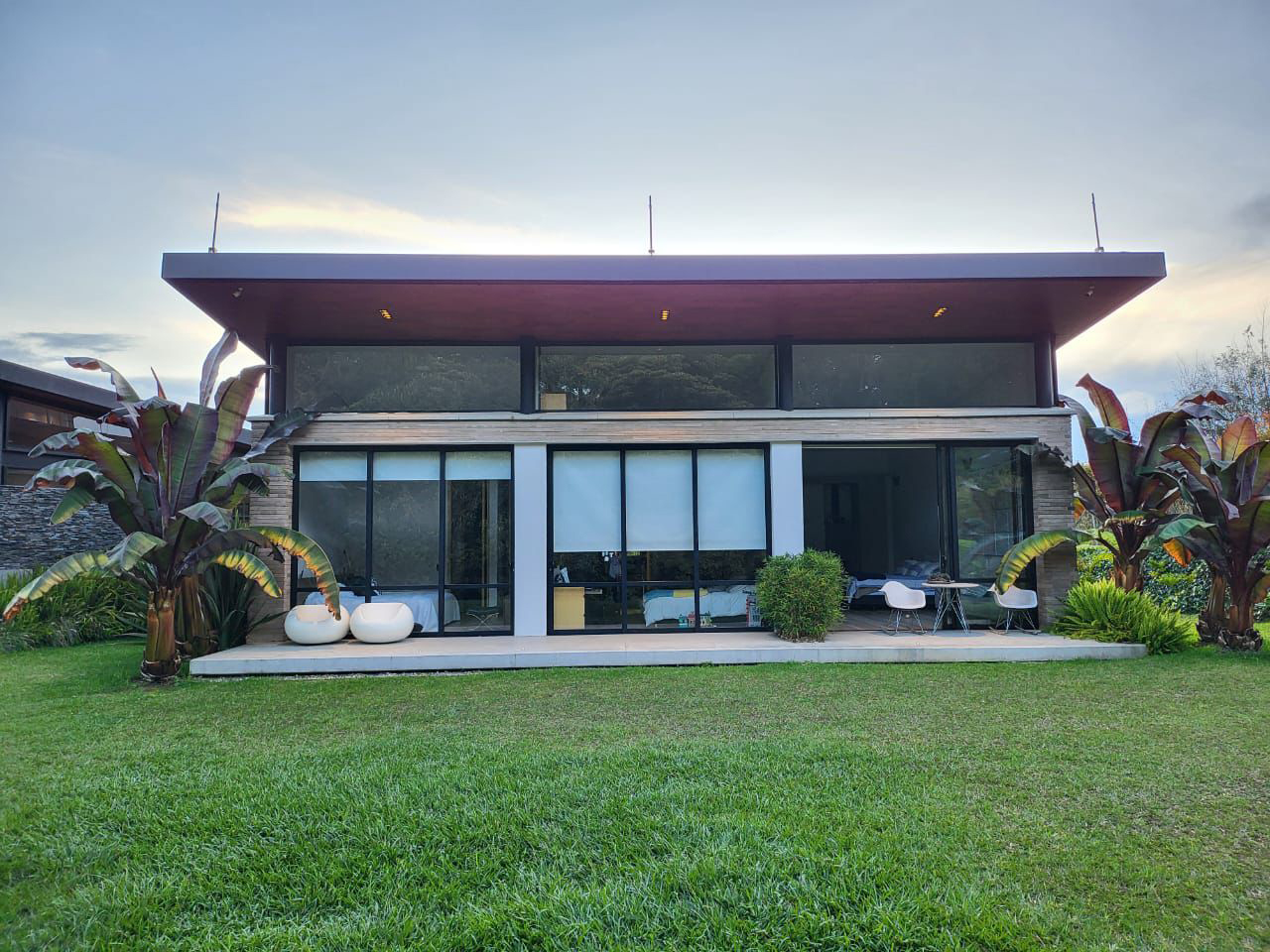 Casa de 3 alcobas en venta en Las Palmas, Envigado, 380 m² · foto 10 de 16