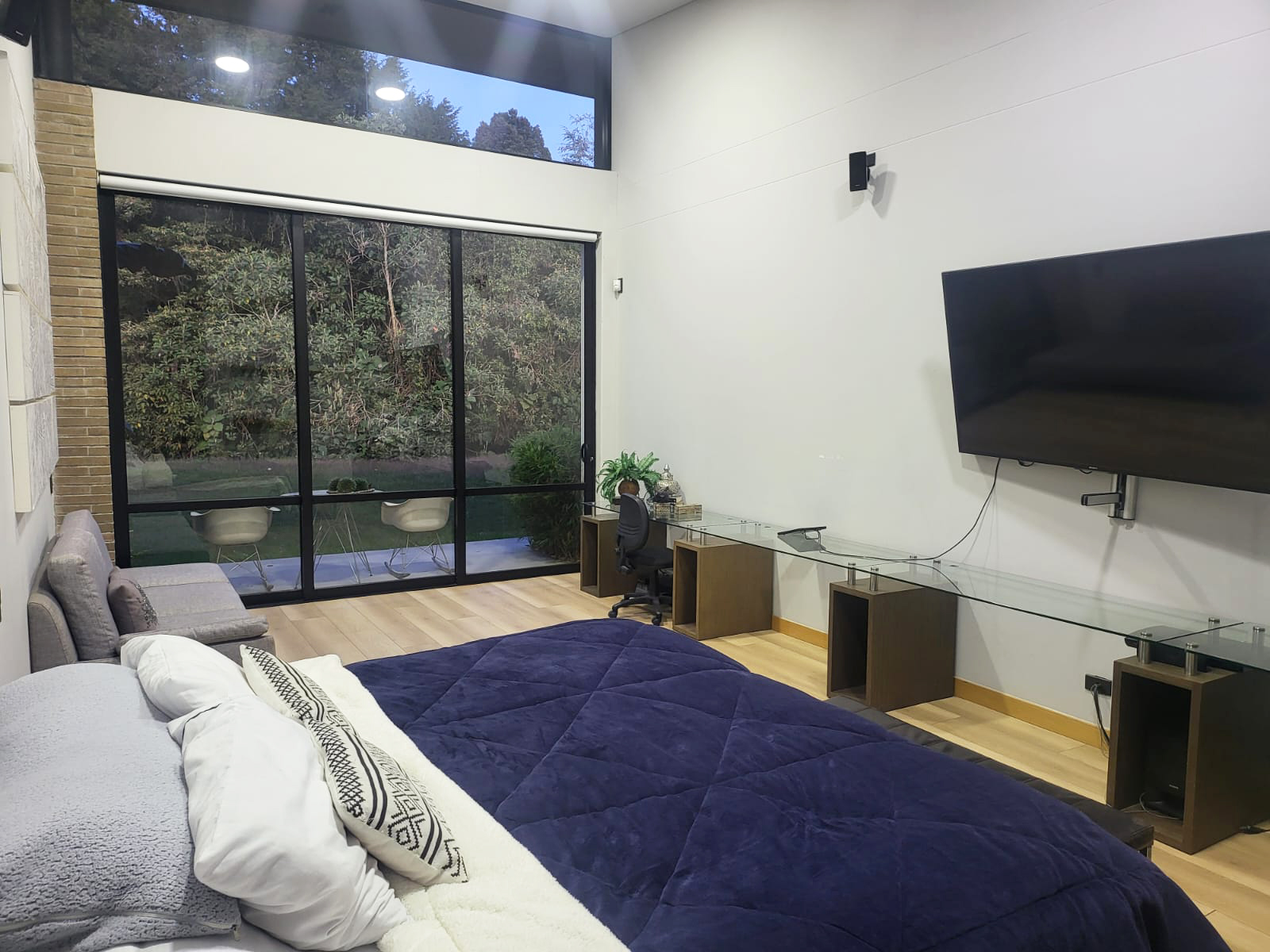 Casa de 3 alcobas en venta en Las Palmas, Envigado, 380 m² · foto 4 de 16