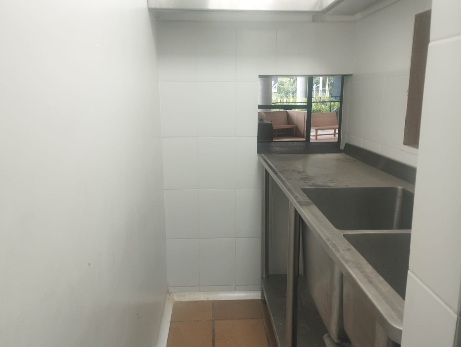 Local en arriendo en Loma Benedictinos, Envigado, 186 m² · foto 12 de 16