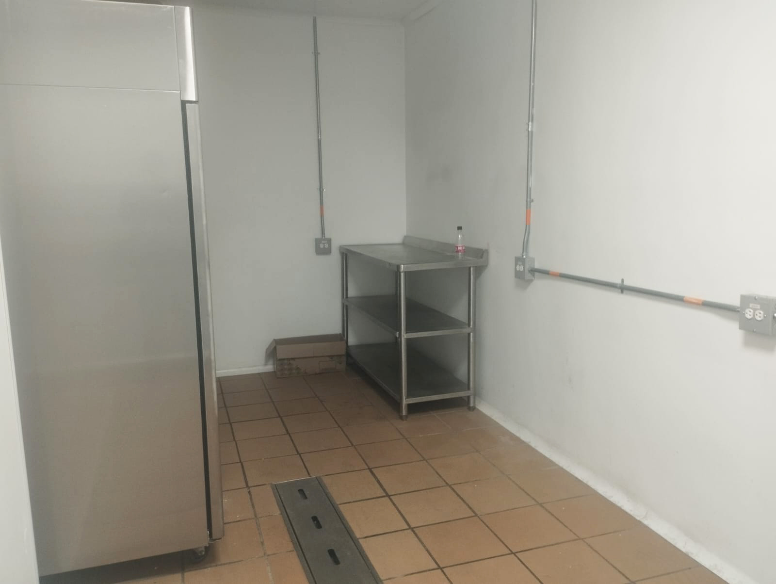 Local en arriendo en Loma Benedictinos, Envigado, 186 m² · foto 13 de 16