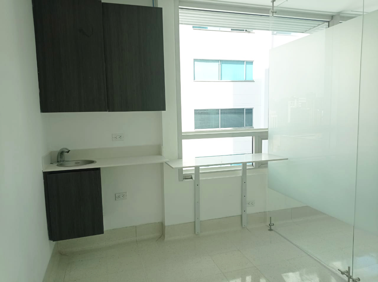 Consultorio en venta en La Florida, Medellín, 34 m² · foto 5 de 12