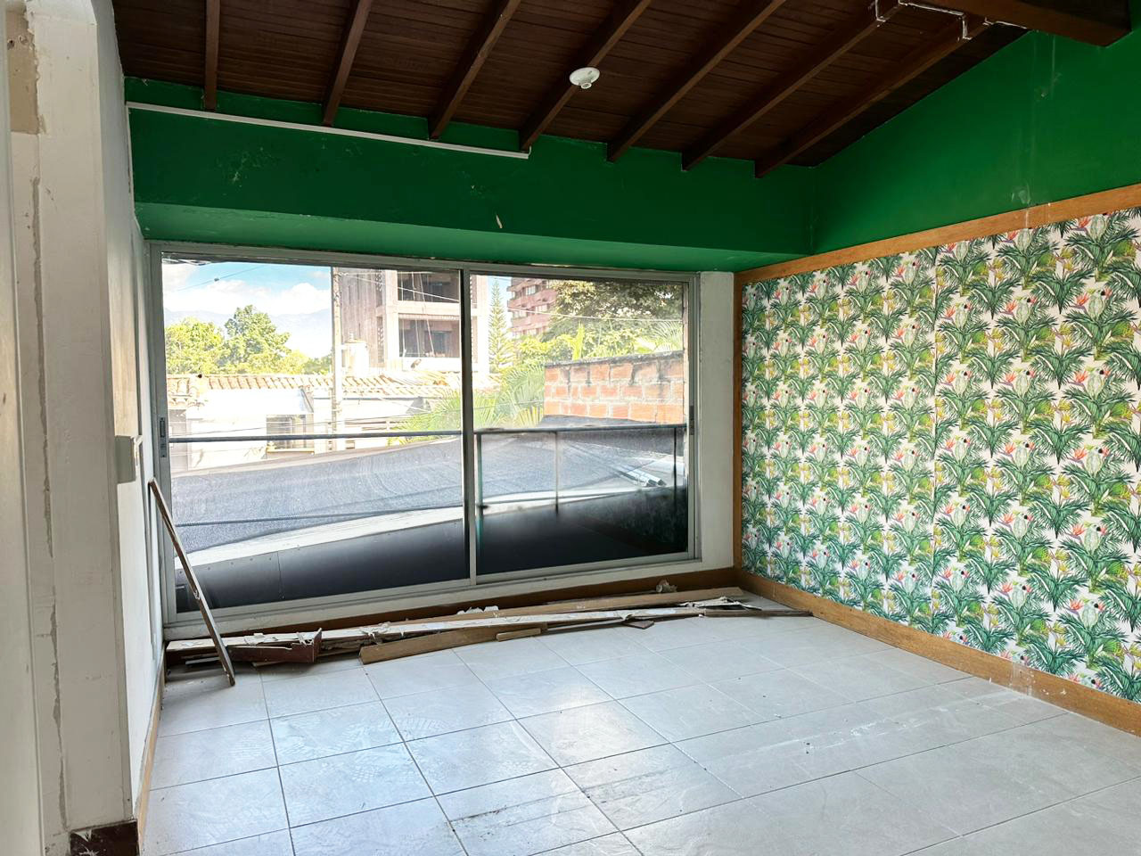 Local en venta en La Florida, Medellín, 260 m² · foto 3 de 10