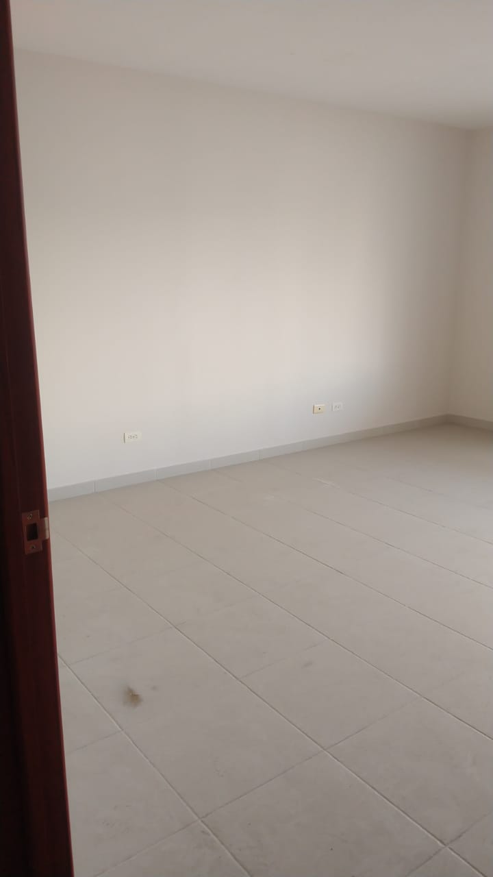 Oficina en arriendo en Garcia Rovira, Bucaramanga, 25 m² · foto 6 de 7