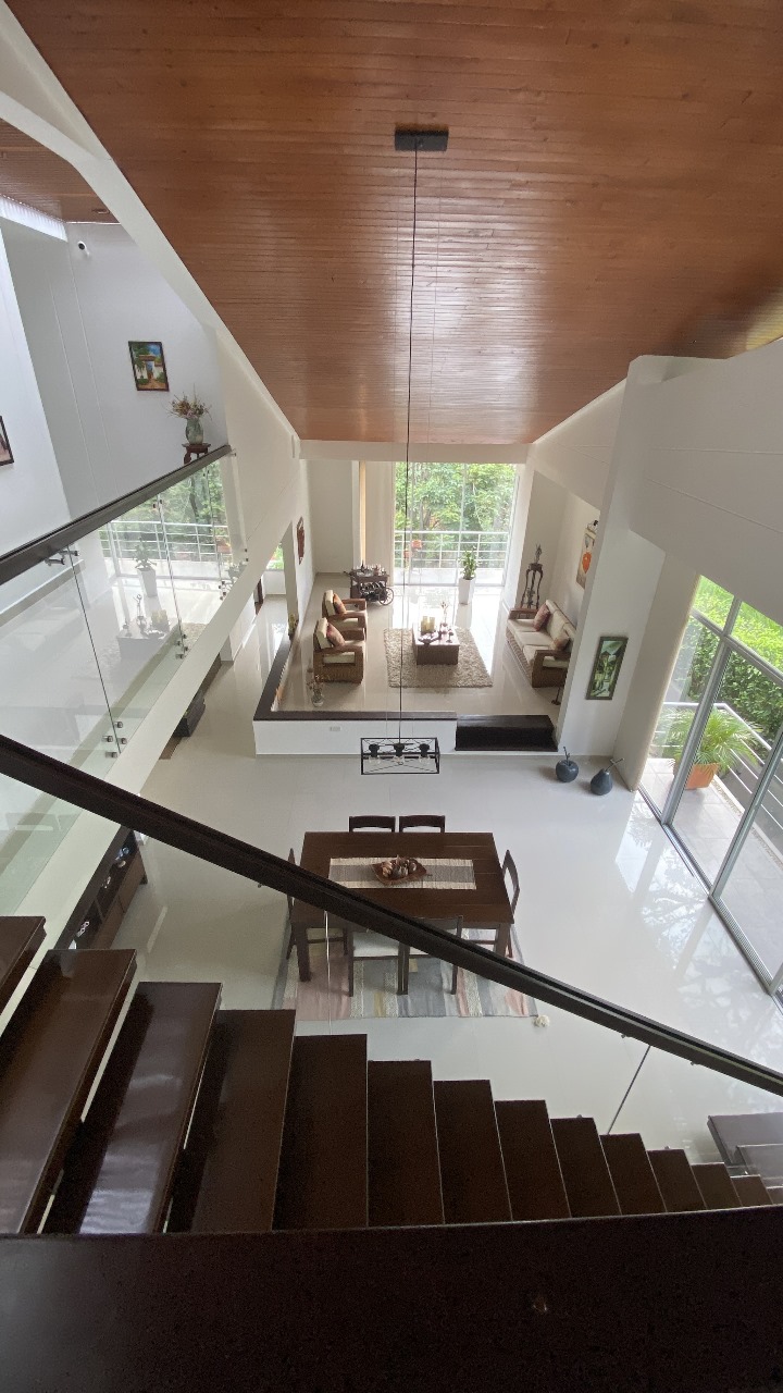Casa de 5 alcobas en venta en Menzuly, Piedecuesta, 965 m² · foto 2 de 16