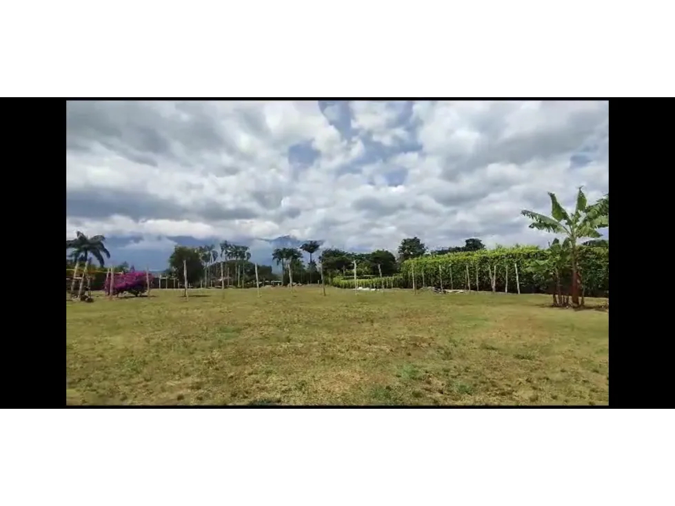 Lote en venta en Via El Eden, Armenia, 2018 m² · foto 2 de 13