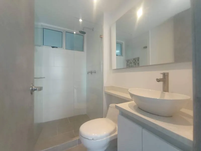 Apartamento de 3 alcobas en arriendo en Ferreni, Medellín, 84 m² · foto 15 de 24