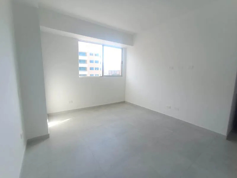 Apartamento de 3 alcobas en arriendo en Ferreni, Medellín, 84 m² · foto 6 de 24