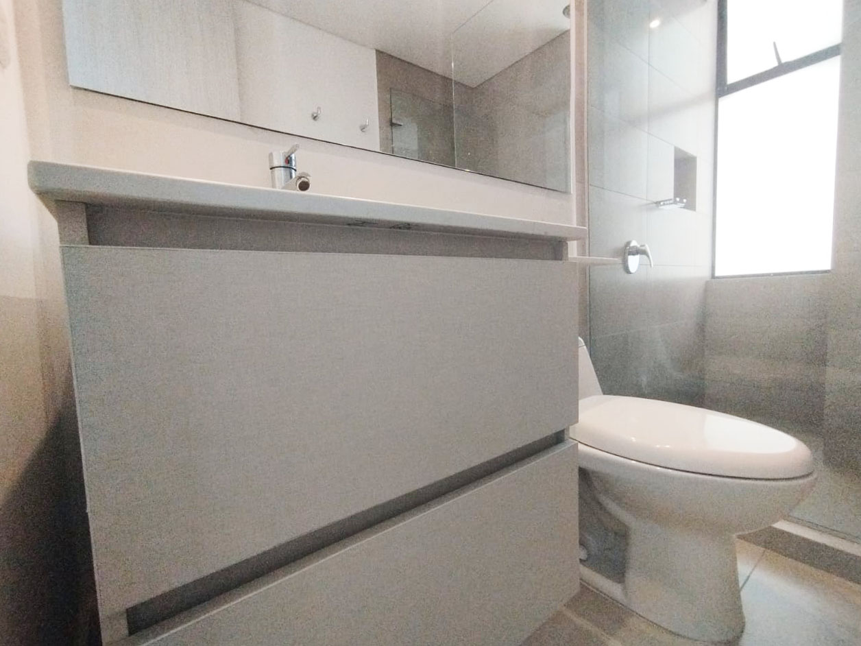 Apartamento en arriendo en Lalinde, Medellín · foto 16 de 17