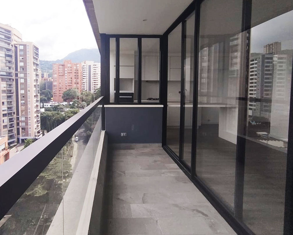 Apartamento en arriendo en Lalinde, Medellín · foto 17 de 17