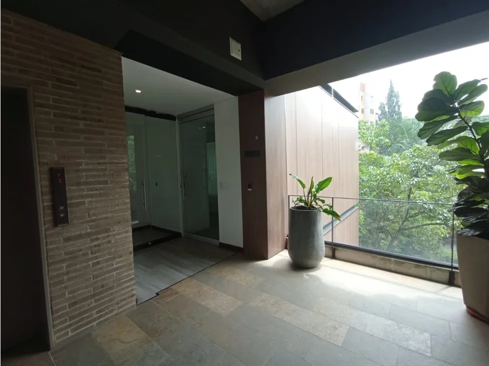 Oficina en arriendo en Patio Bonito, Medellín, 70 m² · foto 9 de 10