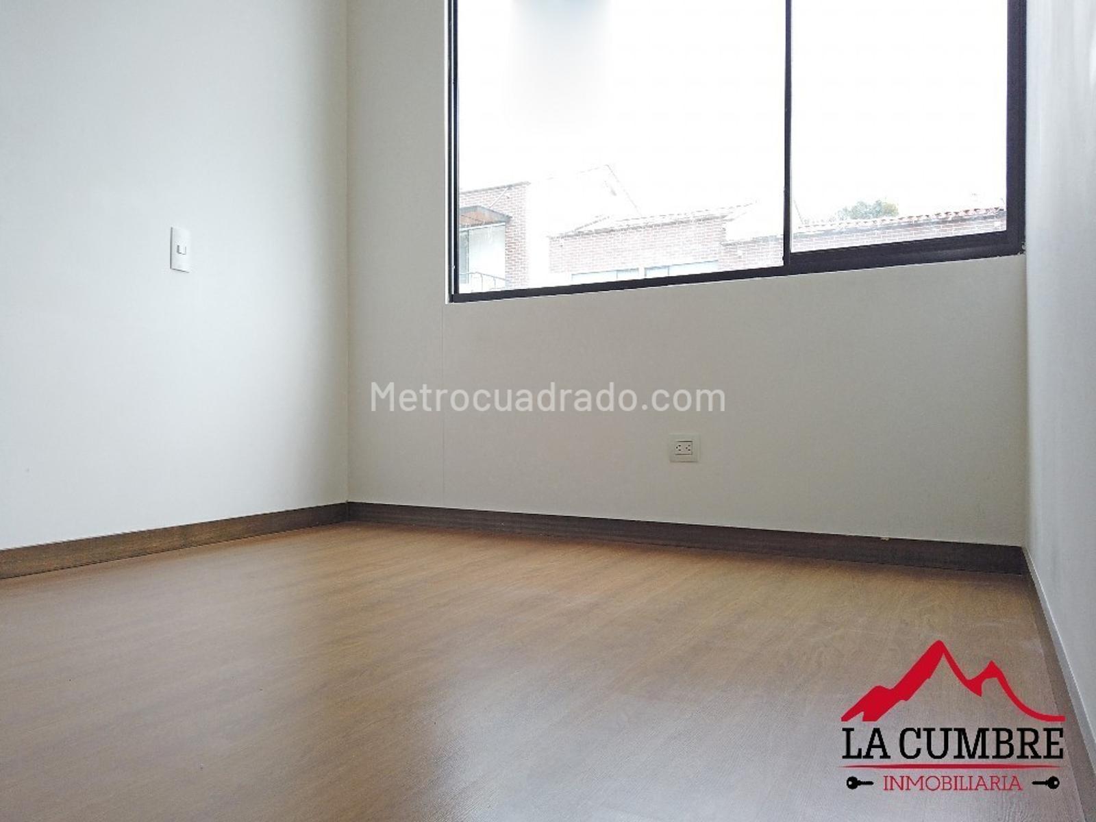 Casa de 3 alcobas en arriendo en San Lucas, Medellín, 186 m² · foto 7 de 10