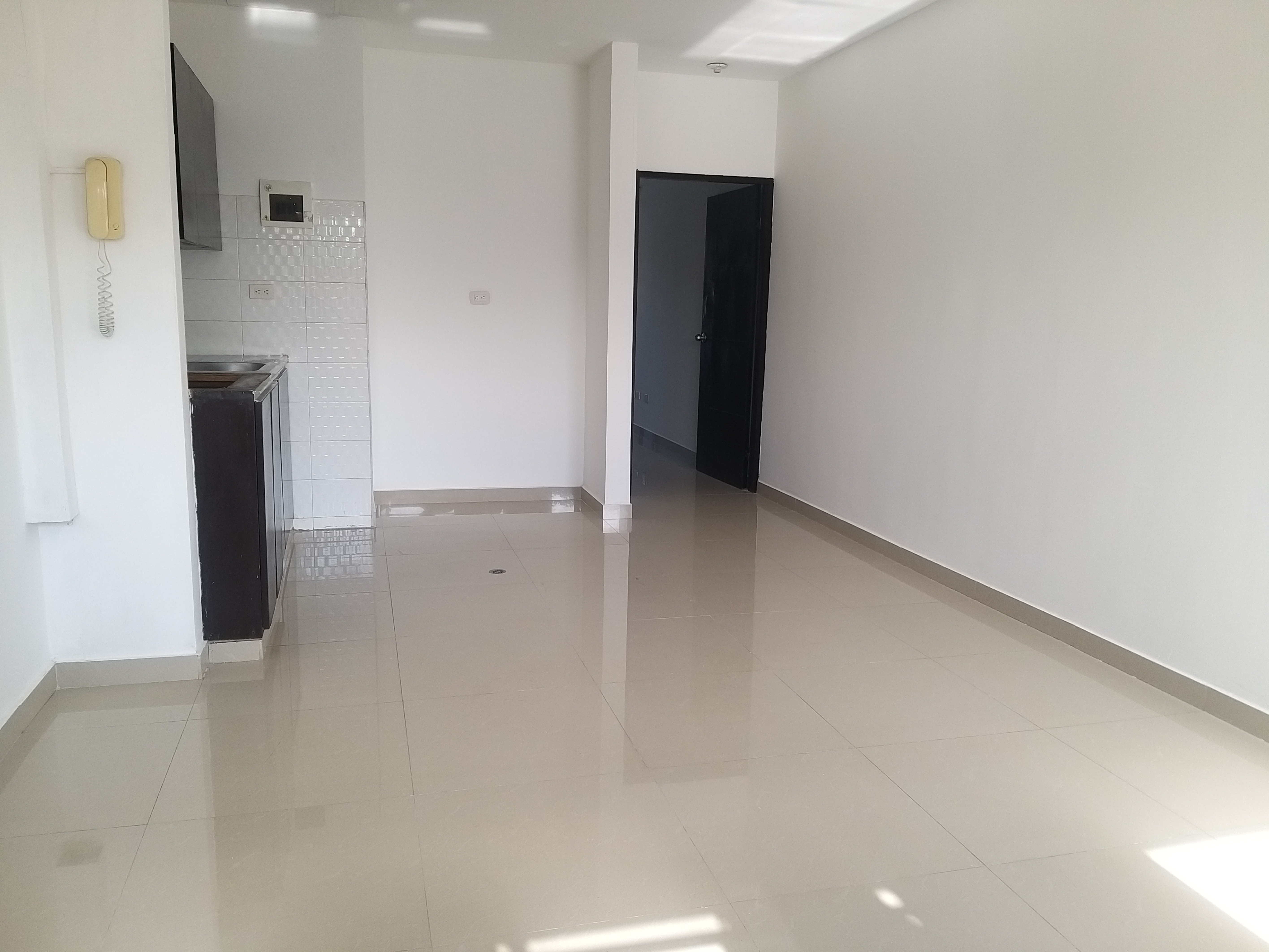 Apartamento en arriendo en Los Andes, Barranquilla · foto 3 de 9