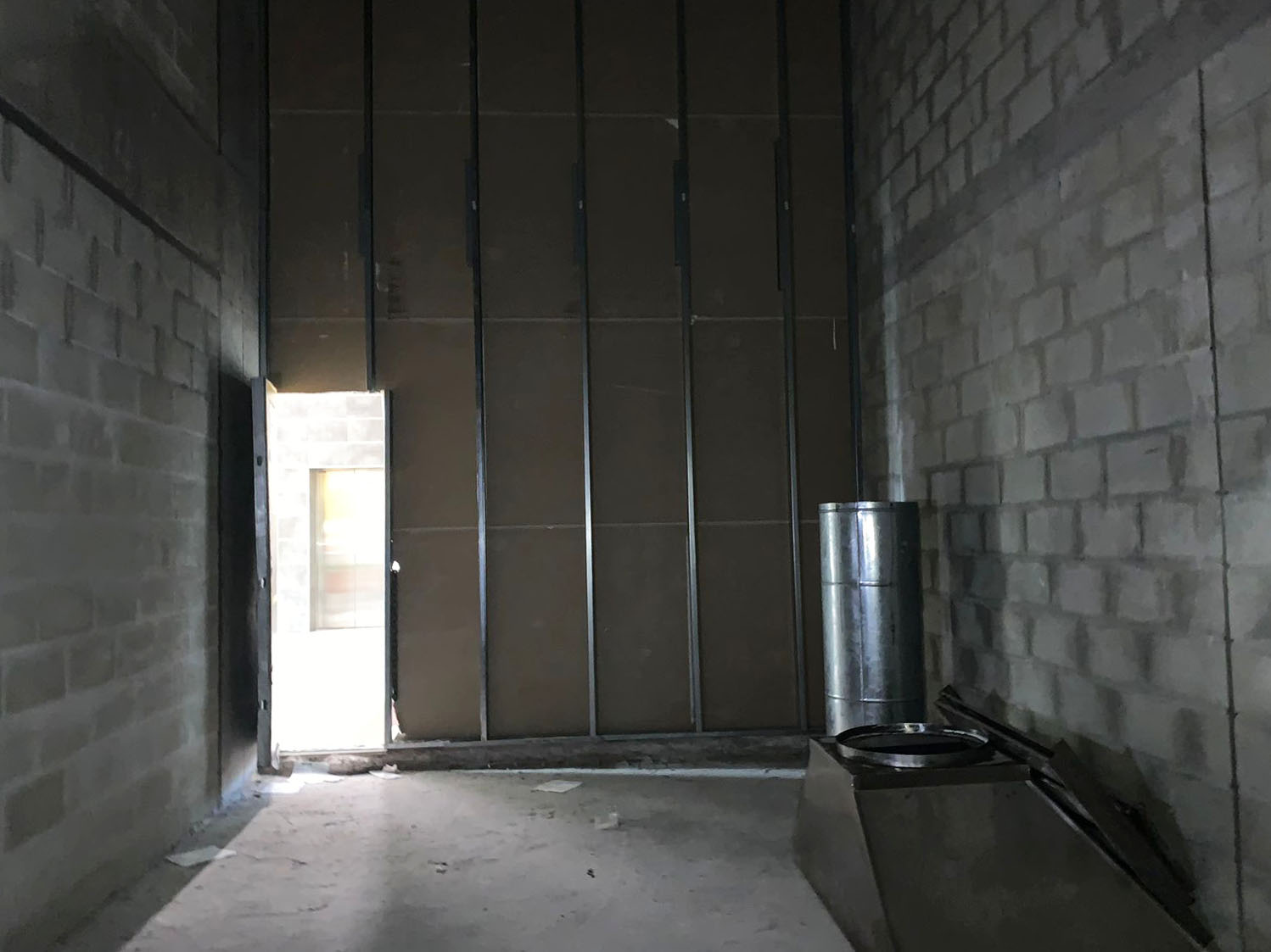 Local en arriendo en Colombia, Medellín, 25 m² · foto 6 de 6