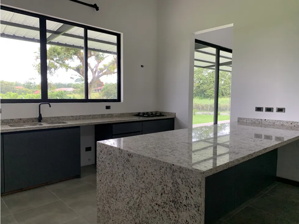 Casa de 5 alcobas en venta en Via El Eden, Armenia, 425 m² · foto 11 de 24