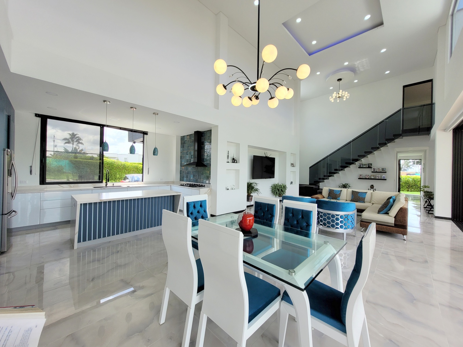 Casa en venta en Combia, Pereira · foto 4 de 24