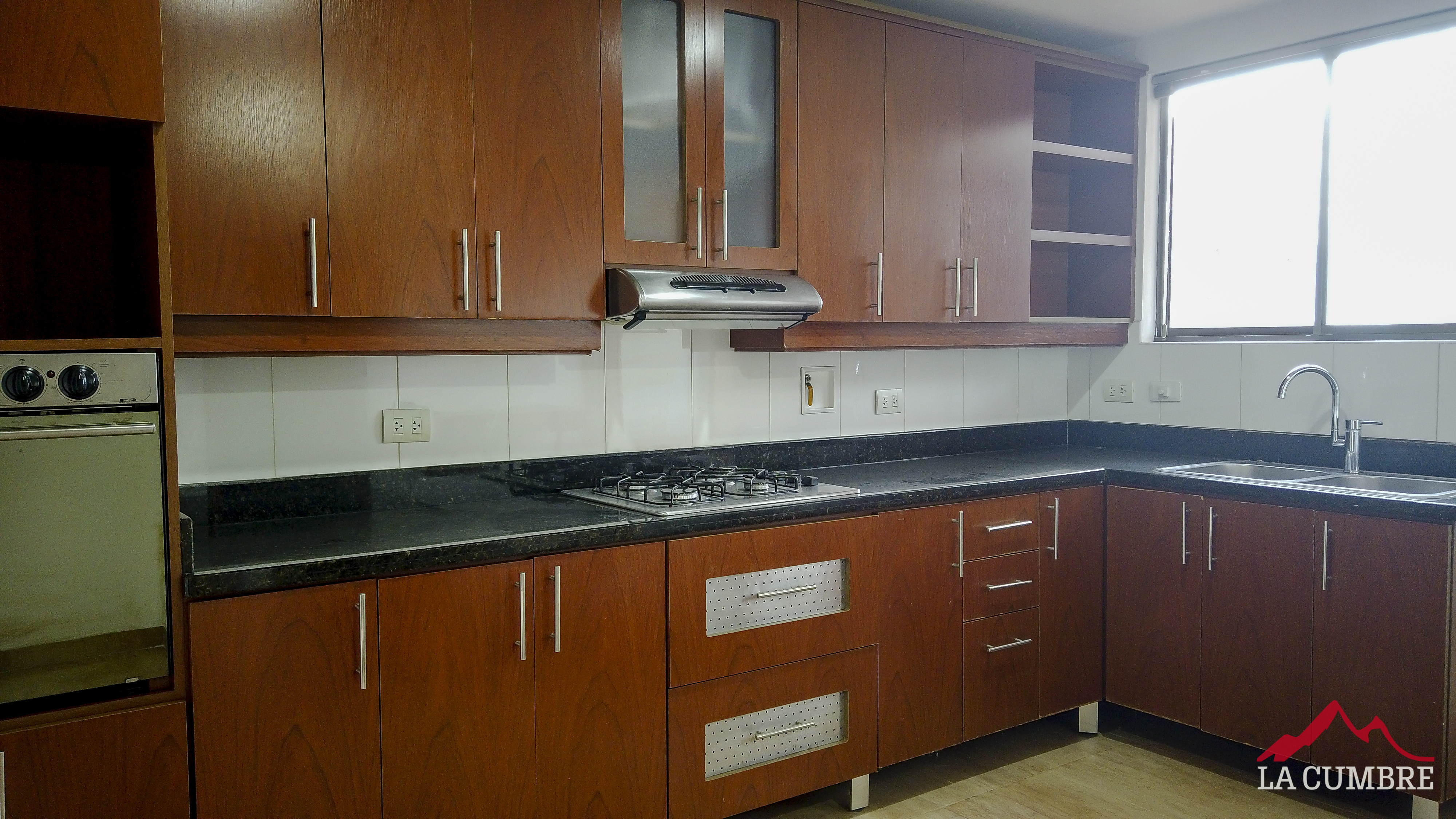 Apartamento en arriendo en San Lucas, Medellín · foto 10 de 15