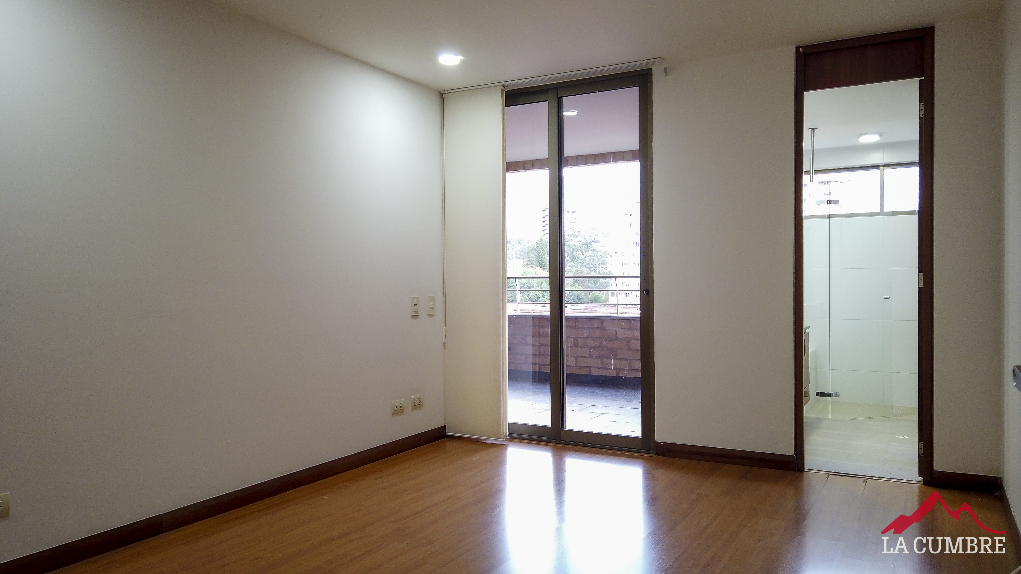 Apartamento en arriendo en San Lucas, Medellín · foto 14 de 15