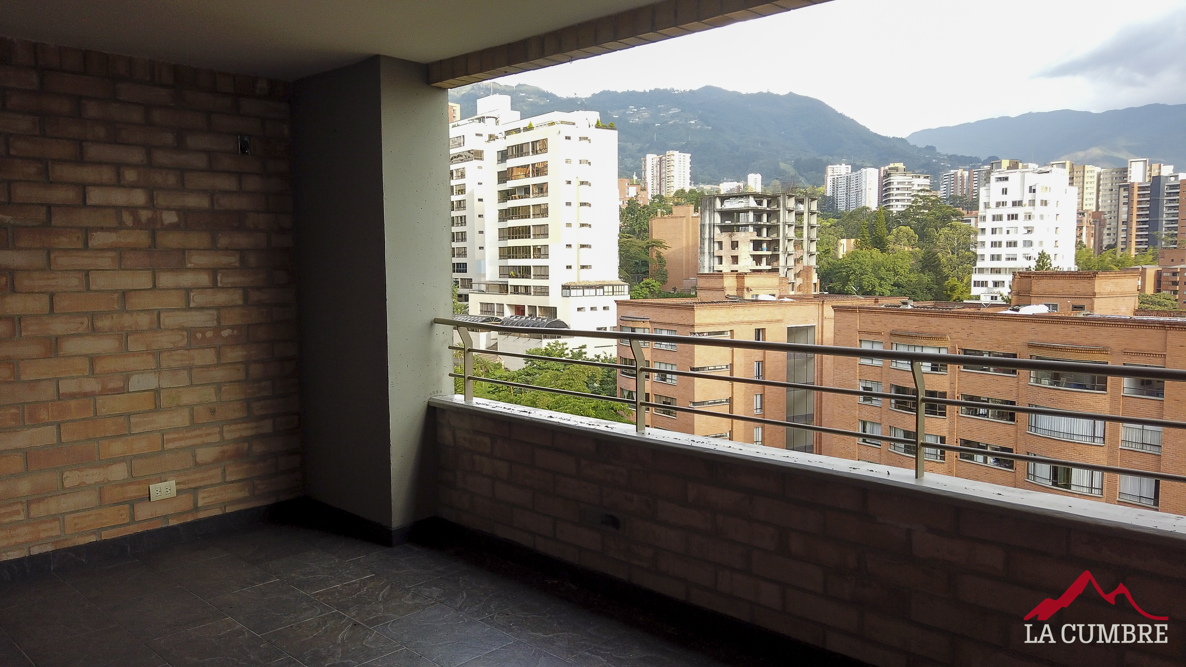 Apartamento en arriendo en San Lucas, Medellín · foto 5 de 15