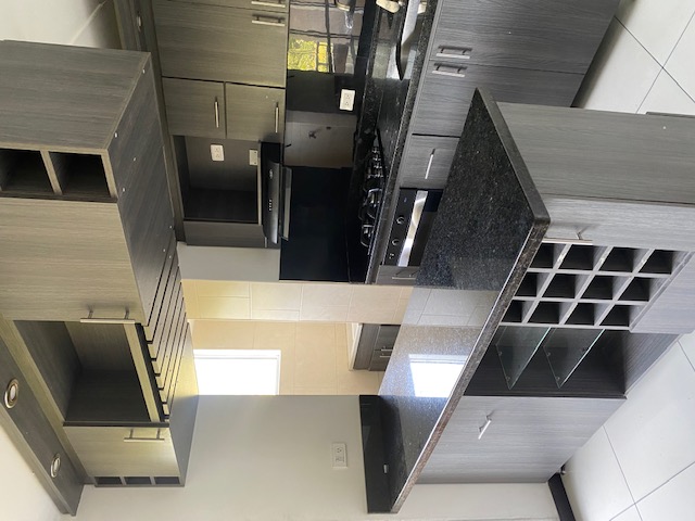 Apartamento de 3 alcobas en venta en Cabañas, Bello, 55 m² · foto 2 de 12