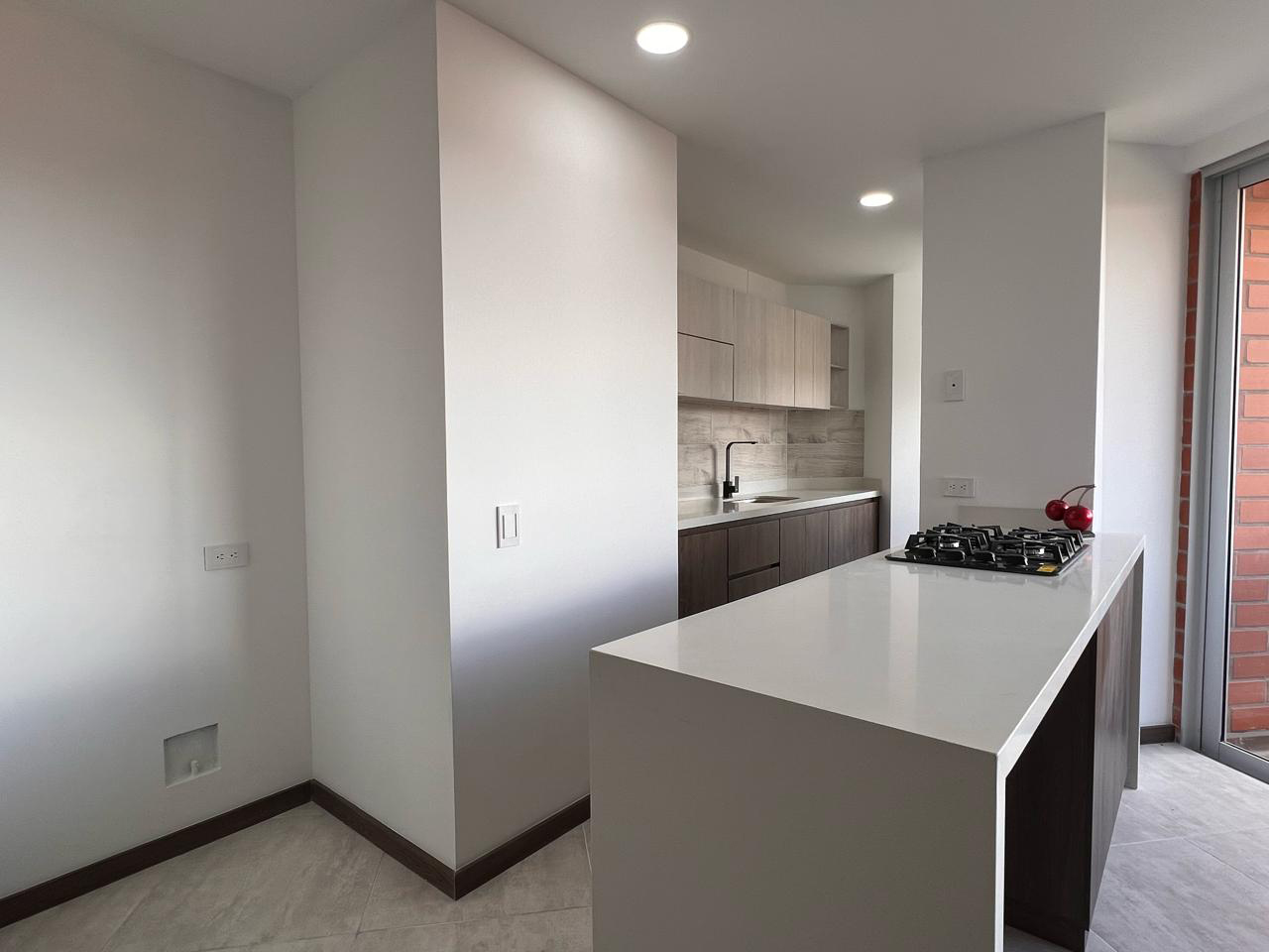 Apartamento de 2 alcobas en venta en El Porvenir, Rionegro, 87 m² · foto 3 de 10