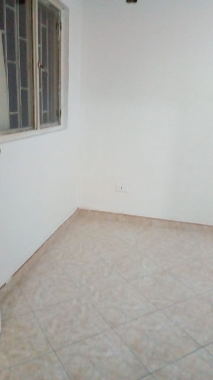 Casa en venta en Fontibon, Bogotá · foto 3 de 20