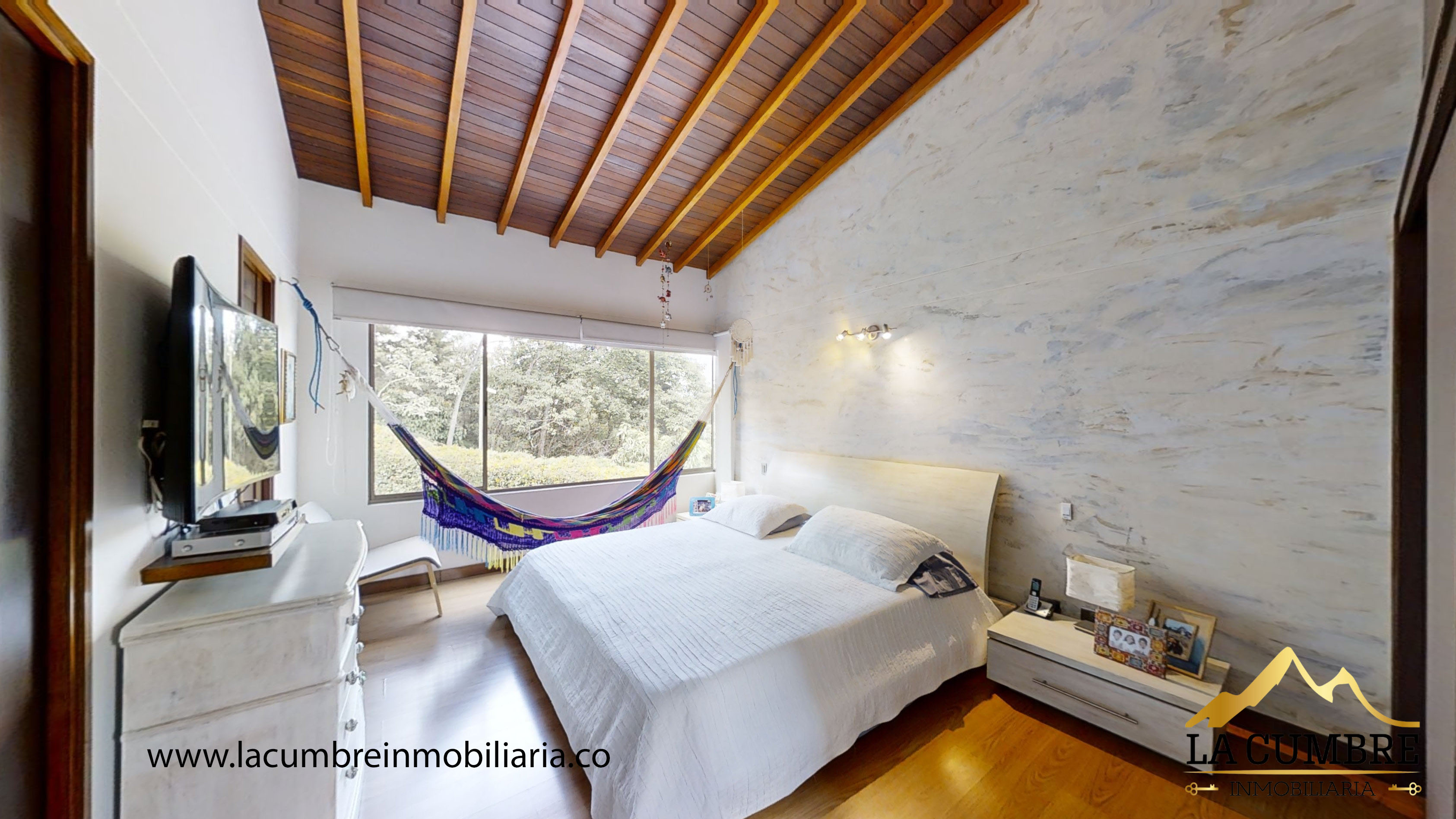 Casa de 3 alcobas en arriendo en Medellín, 210 m² · foto 11 de 15