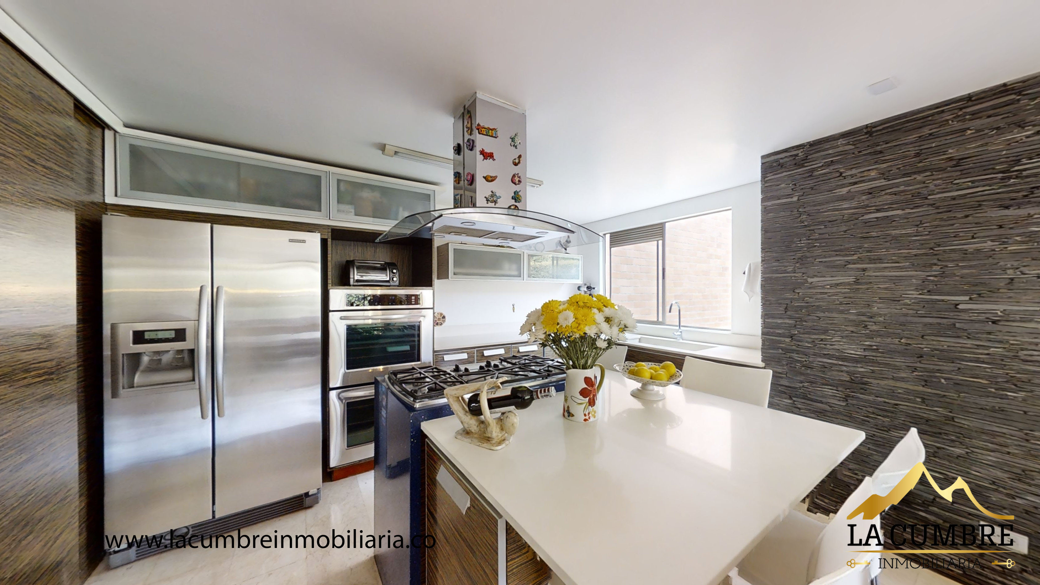 Casa de 3 alcobas en arriendo en Medellín, 210 m² · foto 6 de 15