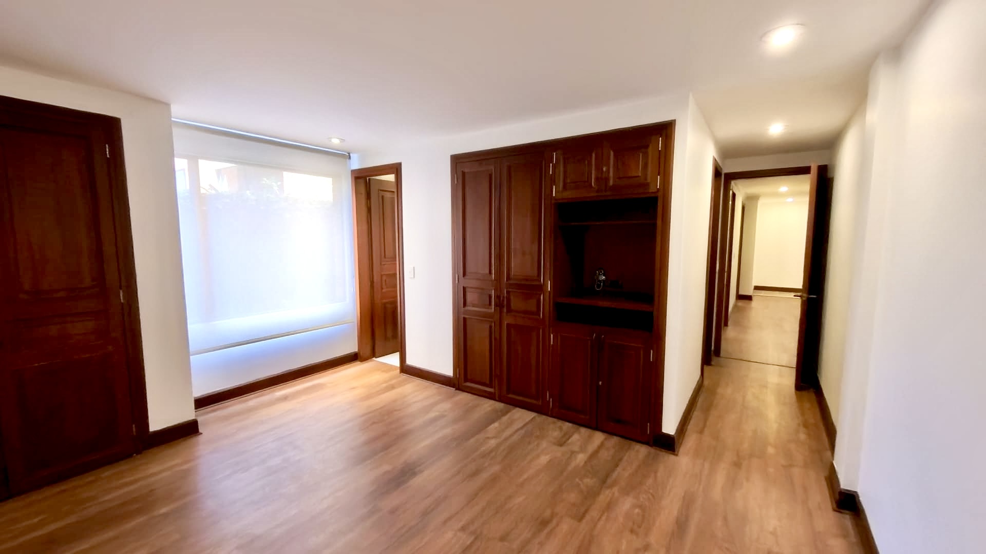 Apartamento de 3 alcobas en venta en Los Rosales, Bogotá, 156 m² · foto 16 de 18