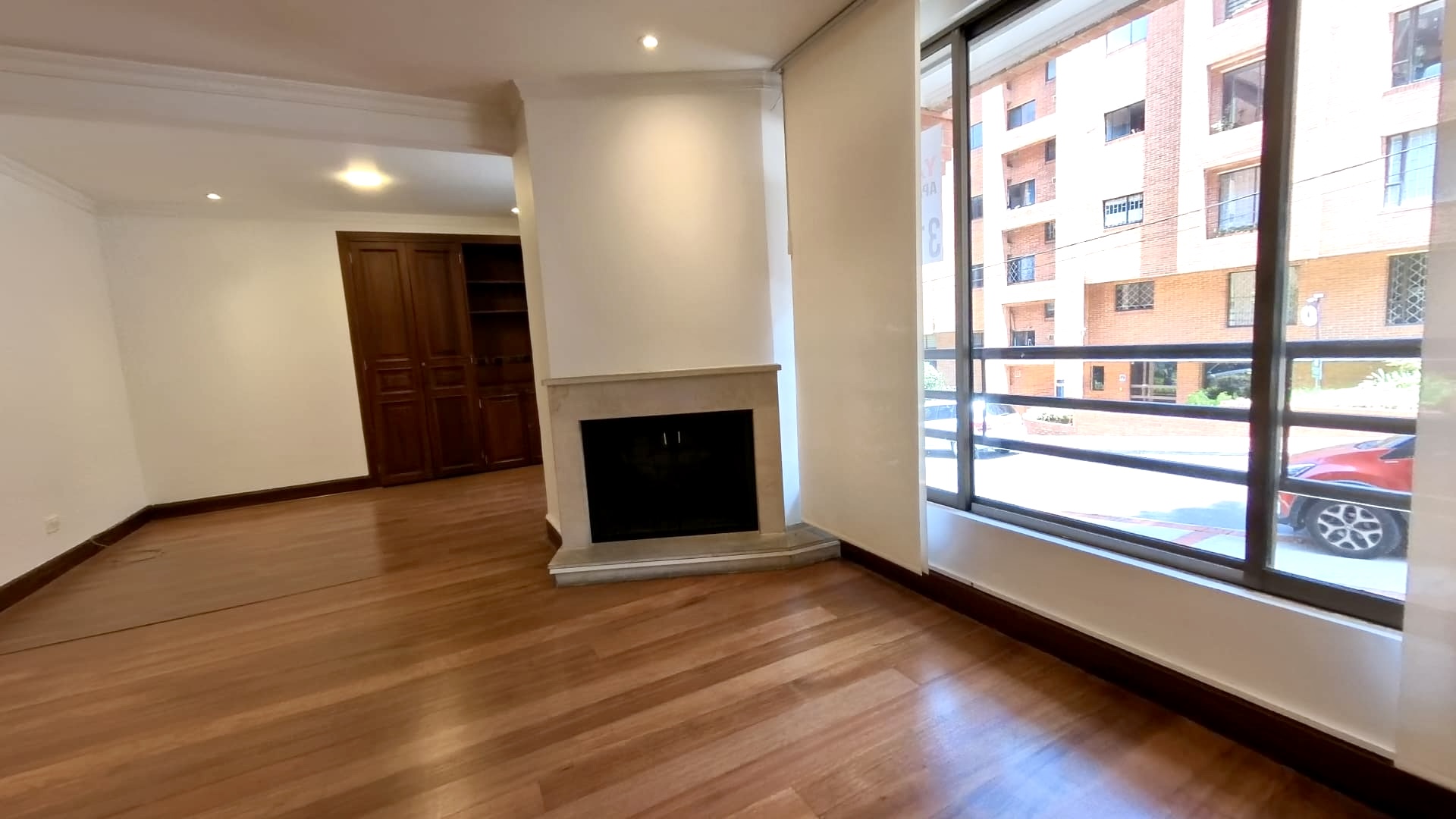 Apartamento de 3 alcobas en venta en Los Rosales, Bogotá, 156 m² · foto 7 de 18