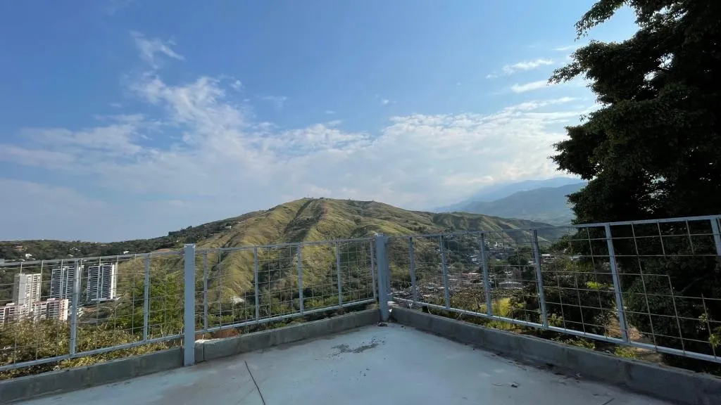 Local en arriendo en Terron Colorado, Cali, 13 m² · foto 3 de 11