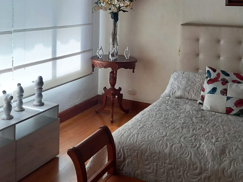 Casa de 4 alcobas en venta en Gualanday, Rionegro, 270 m² · foto 3 de 16