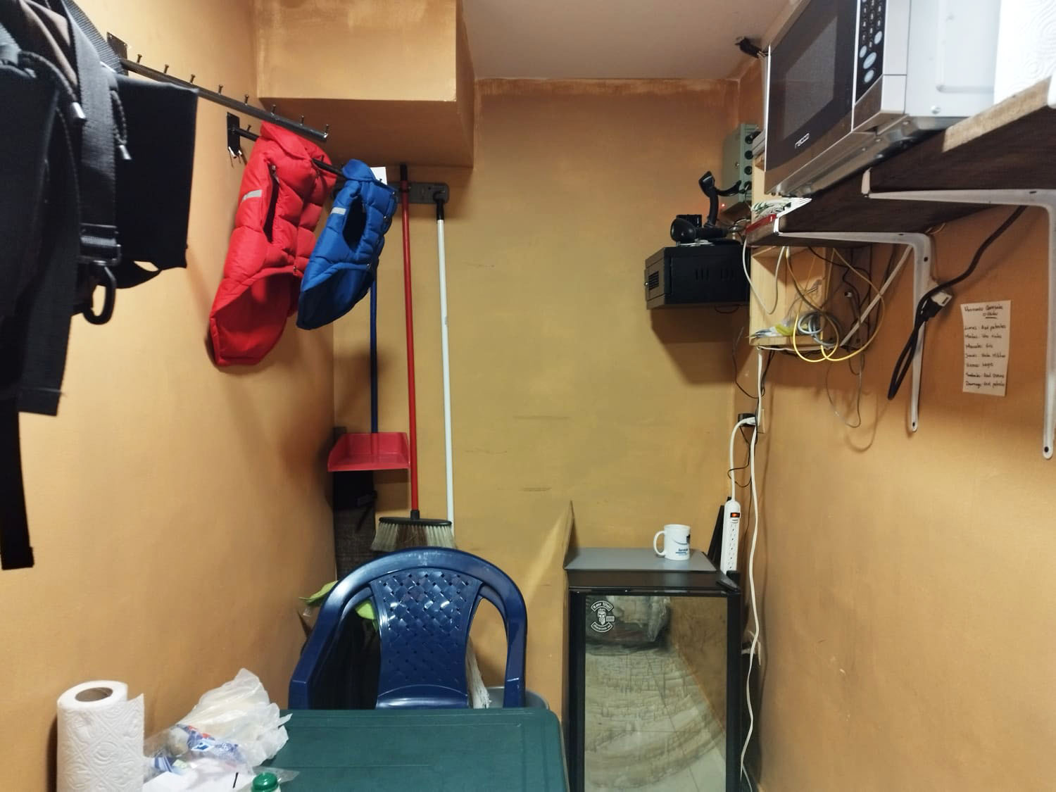 Local en arriendo en La Aguacatala, Medellín, 52 m² · foto 6 de 8