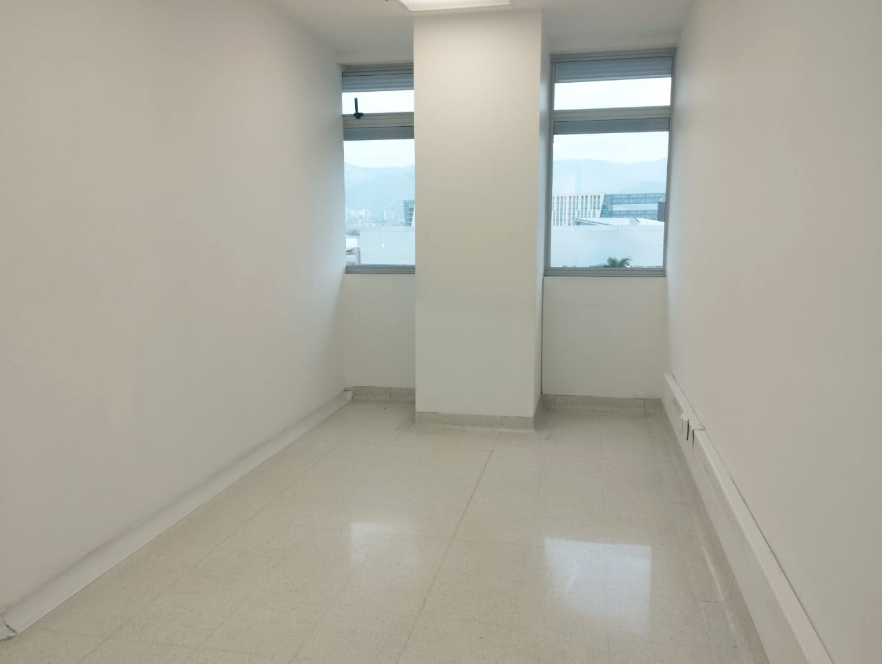 Consultorio en arriendo en San Diego, Medellín, 43 m² · foto 3 de 11