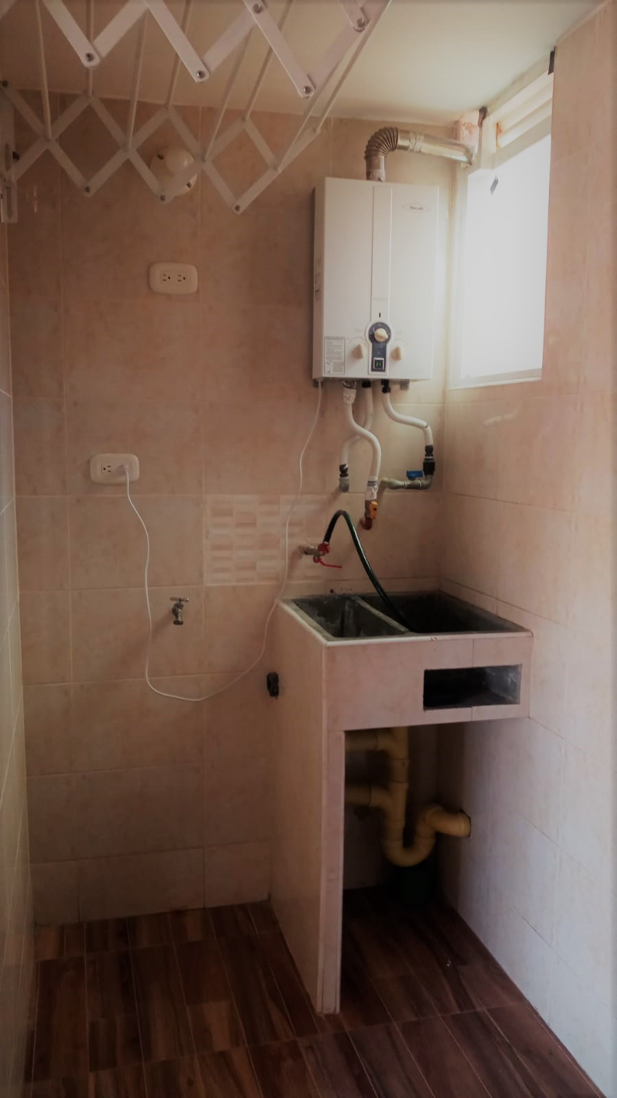 Apartamento de 3 alcobas en venta en Cr. La Grandeza Et. Iii, Soacha, 50 m² · foto 8 de 14
