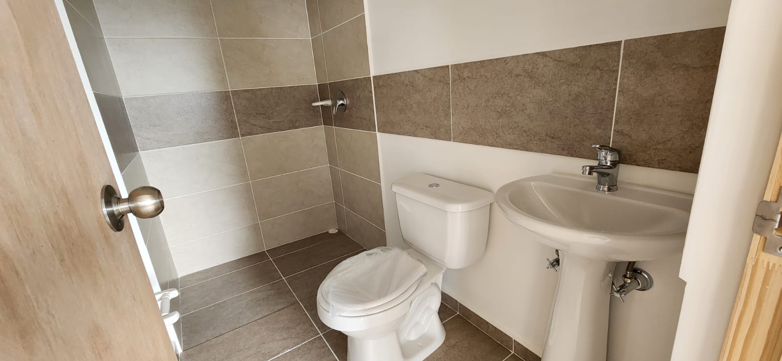 Apartamento de 2 alcobas en venta en Cuchillas De San Jose, Rionegro, 60 m² · foto 14 de 23