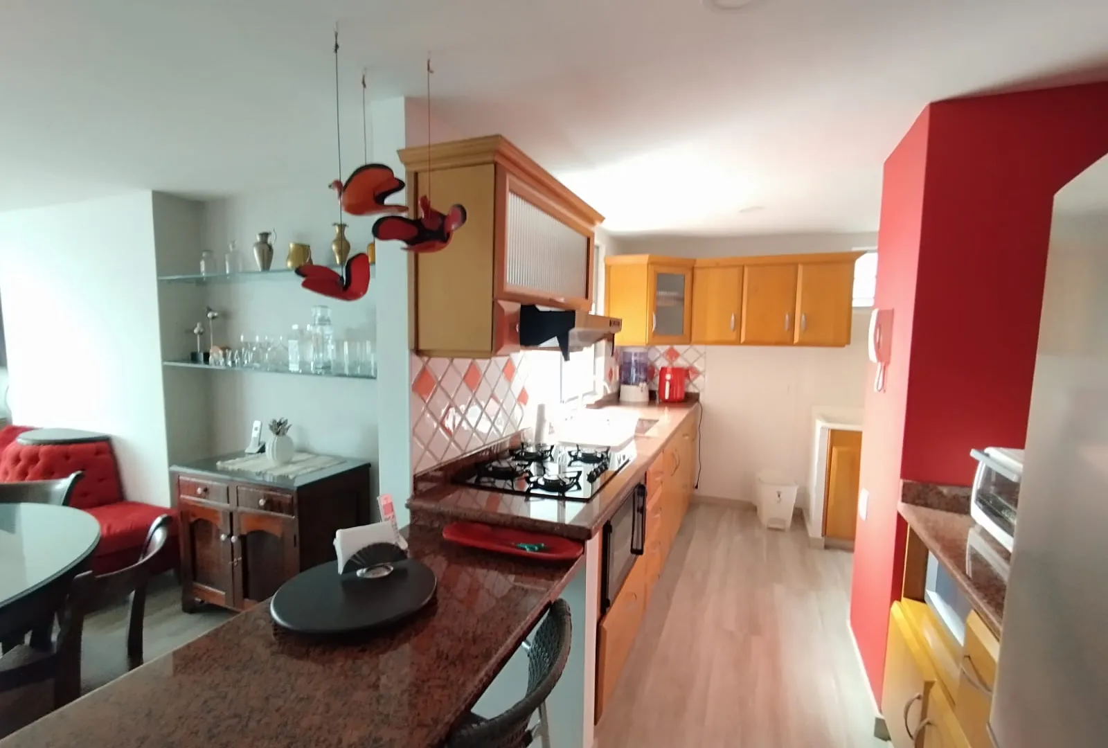 Apartamento de 2 alcobas en arriendo en El Poblado, Medellín, 128 m² · foto 6 de 20