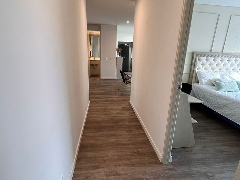Apartamento en arriendo en Lalinde, Medellín · foto 5 de 12