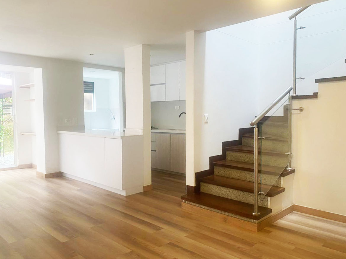 Casa de 3 alcobas en venta en Loma El Atravesado, Envigado, 145 m² · foto 6 de 19