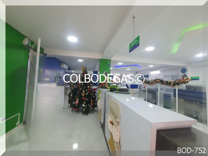 Bodega en venta en Romelia Alta, Dosquebradas, 900 m² · foto 12 de 24