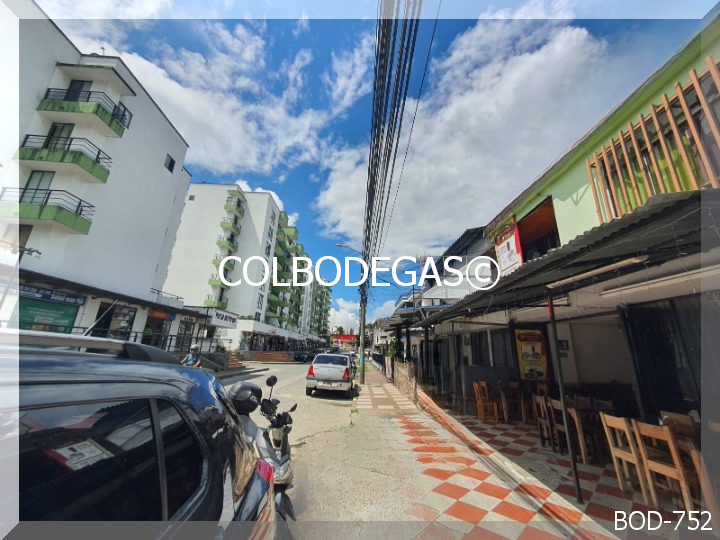 Bodega en venta en Romelia Alta, Dosquebradas, 900 m² · foto 15 de 24