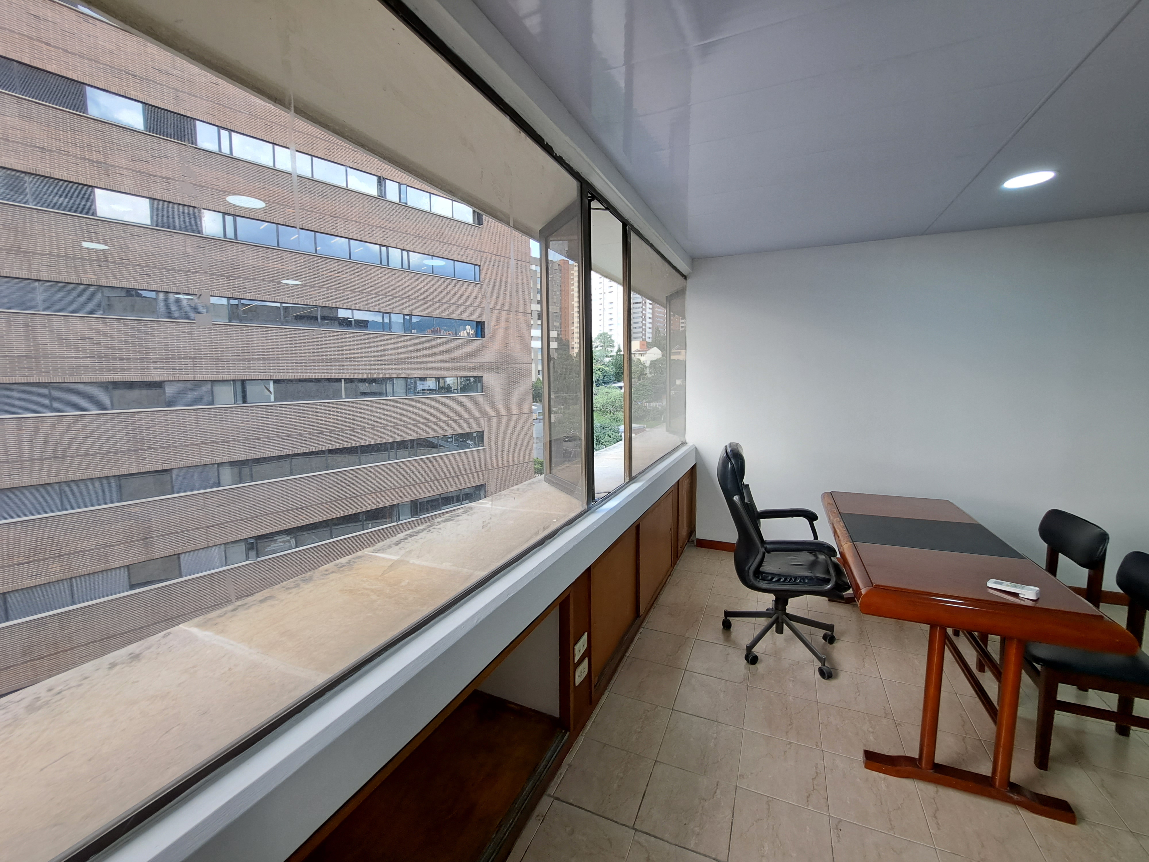 Oficina en venta en Castropol, Medellín, 64 m² · foto 14 de 23